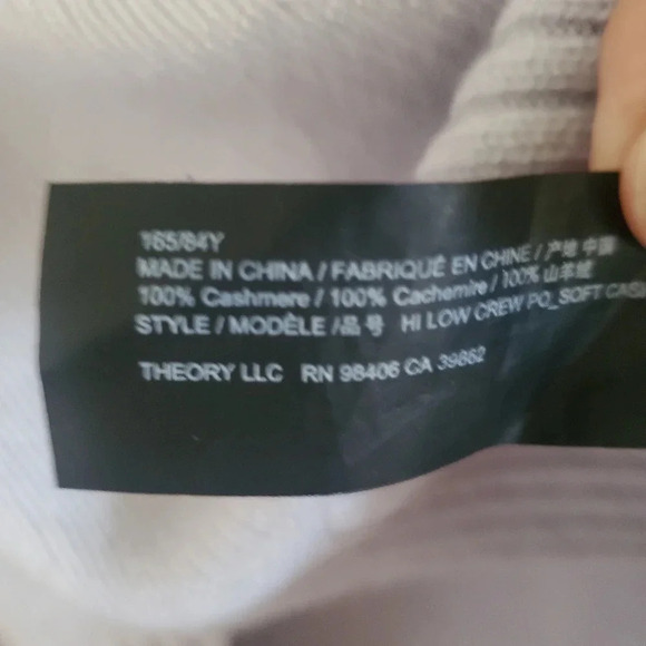 THEORY SOFT WINTER CASHEMERE WOMANS SWEATER, SIZE SMALL - Picture 6 of 6